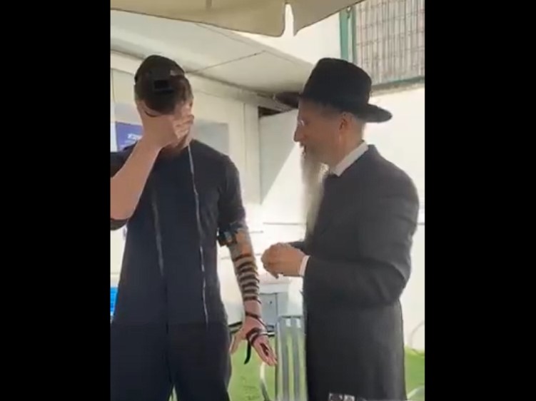 sasha tefillin