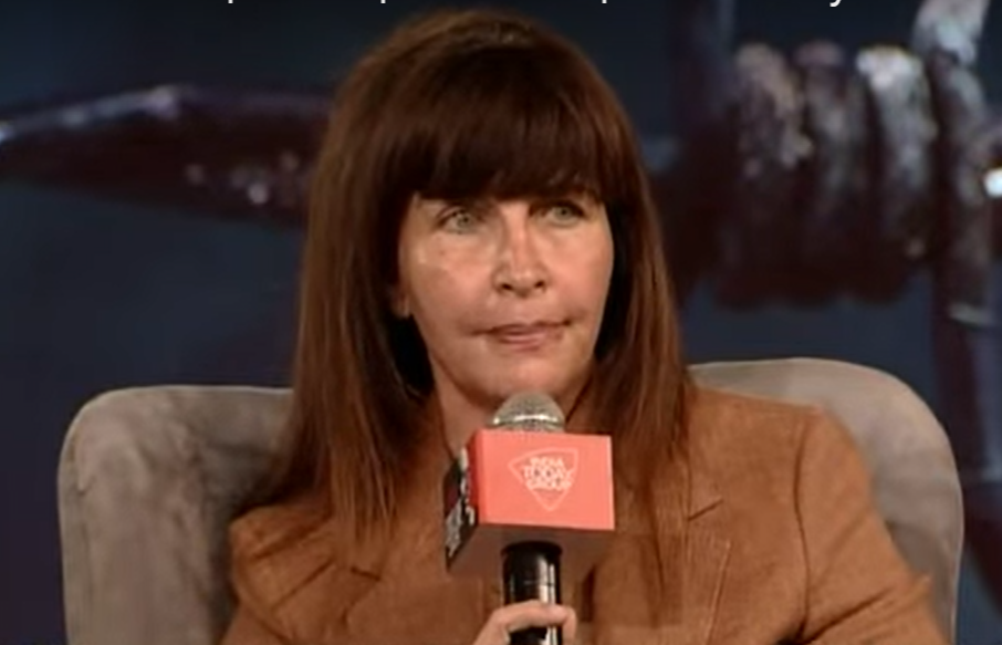 Dr. Einat Wilf