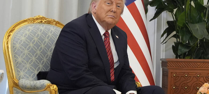 Trump qatar