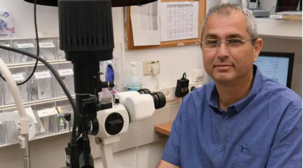 Dr. Eyal Aloni