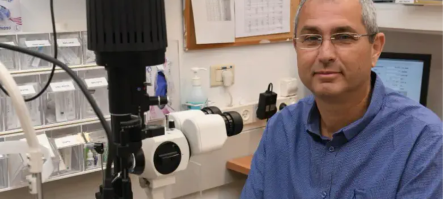 Dr. Eyal Aloni