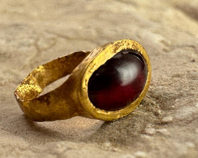 gold ring