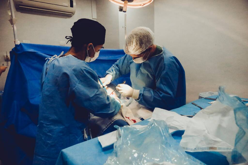 surgery (pexels)
