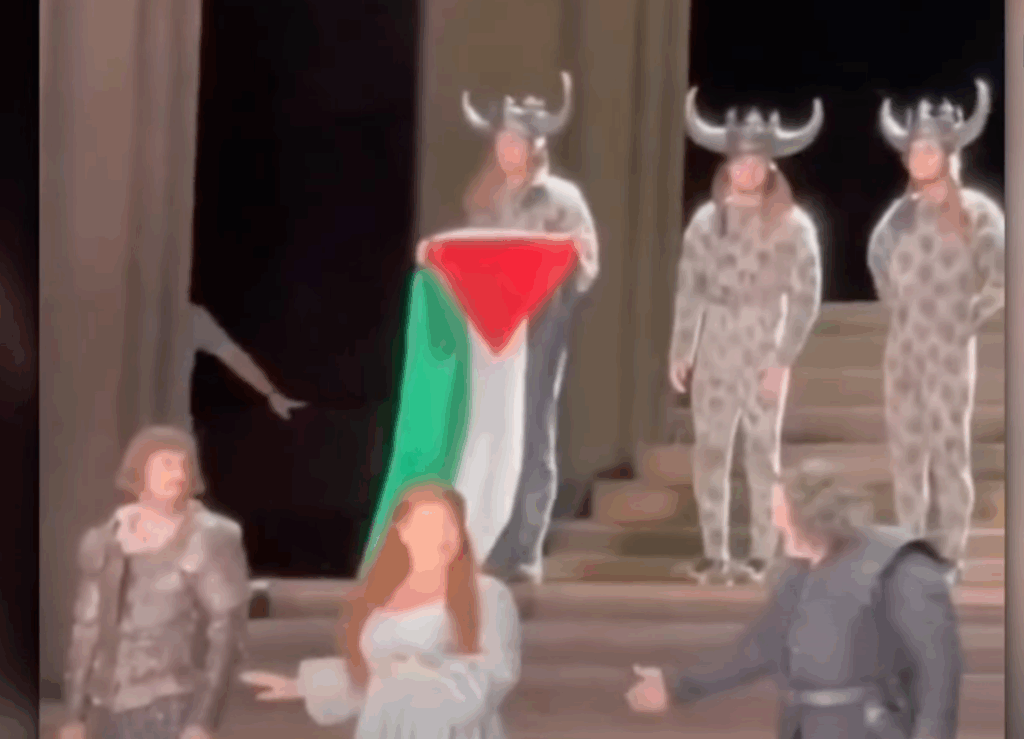 Palestinian flag, Royal Opera House