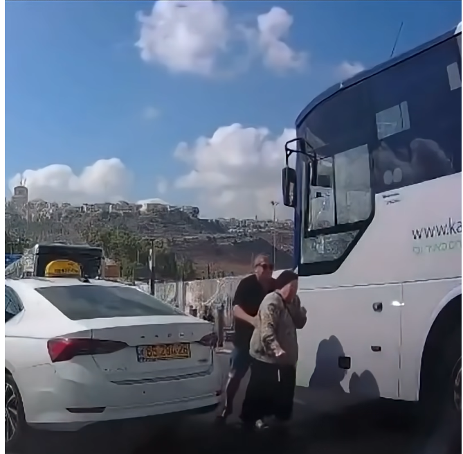 cab driver rescues