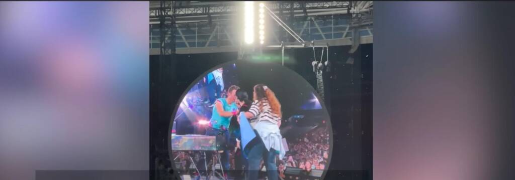 Israelis Coldplay