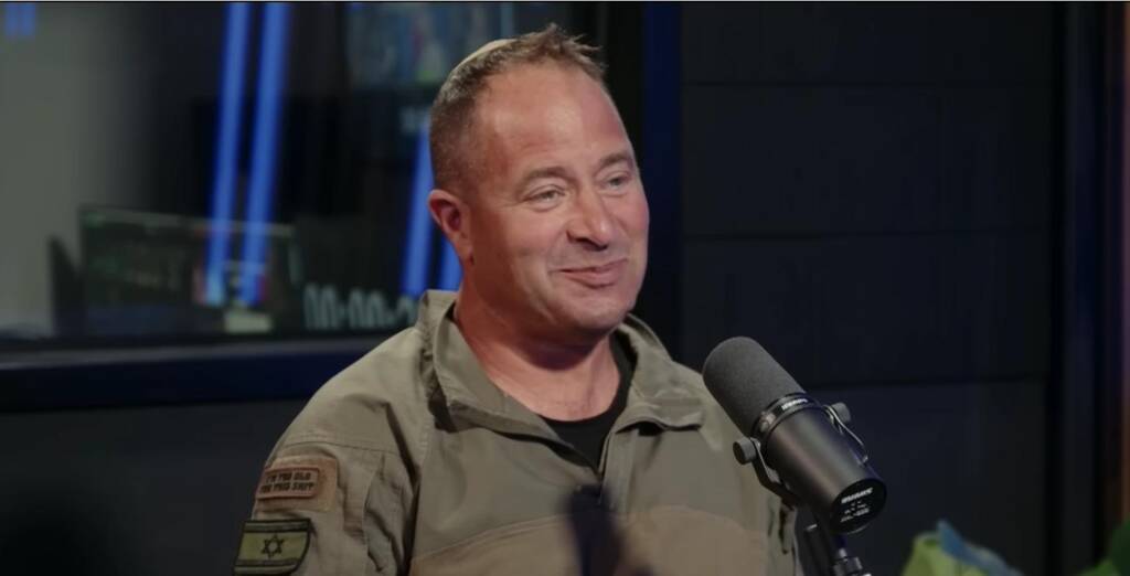 IDF combat medic Tuvia Book