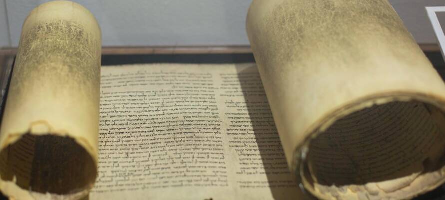 The Great Isaiah Scroll