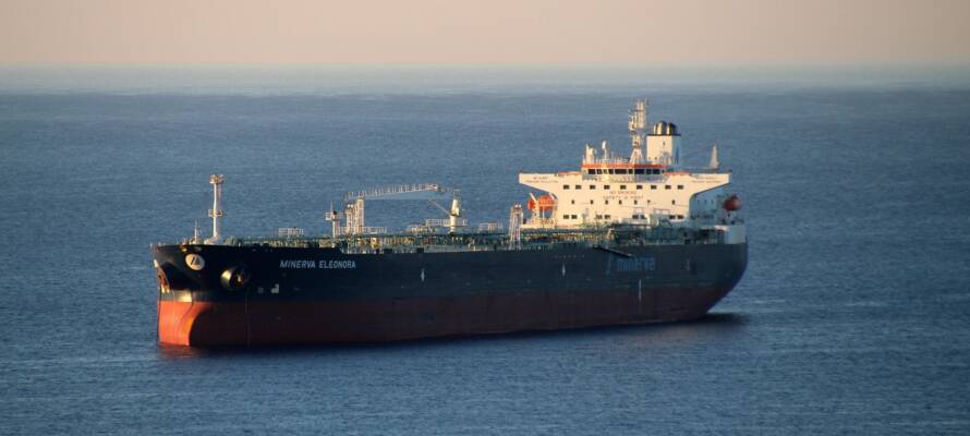oil tanker