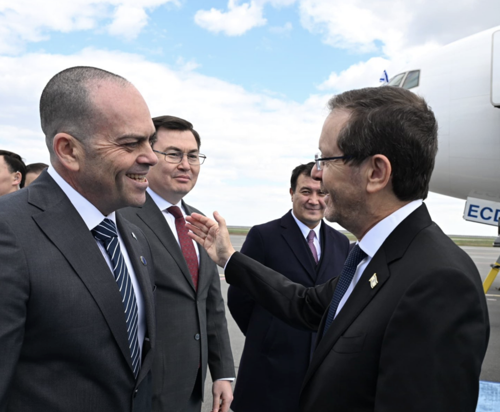 Herzog in Kazakhstan