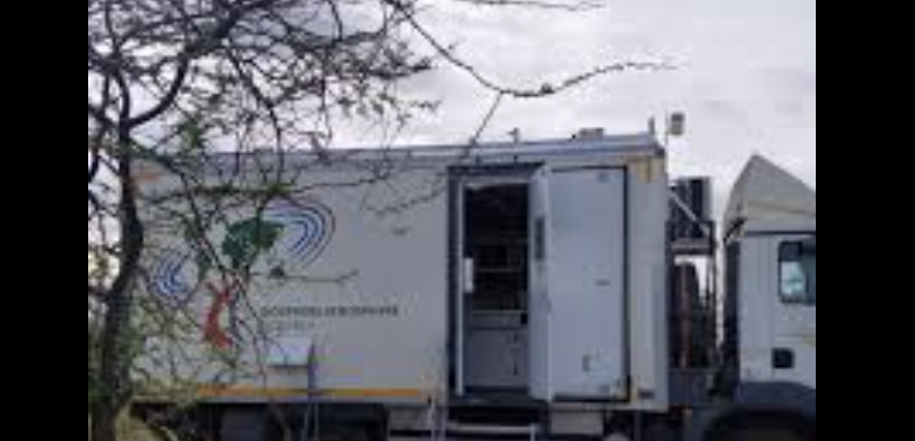 Mobile climate research lab
